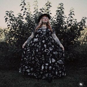 Black & White Gothic Halloween Empire Waist Maxi Dress Salem Witch Size Large